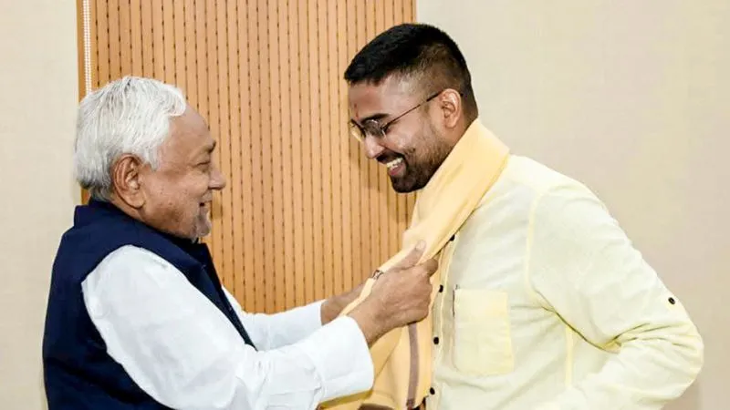‘क्या वह अभी भी मंत्री हैं…’ बिहार में मंत्री की नियुक्ति पर ठनका CJI का माथा, सरकार और चुनाव आयोग से मांग लिया जवाब