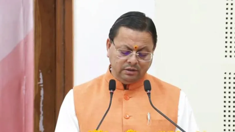 CM धामी ने 221 युवाओं को सौंपे नियुक्ति पत्र, बोले- सरकारी नौकरी जनसेवा का माध्यम