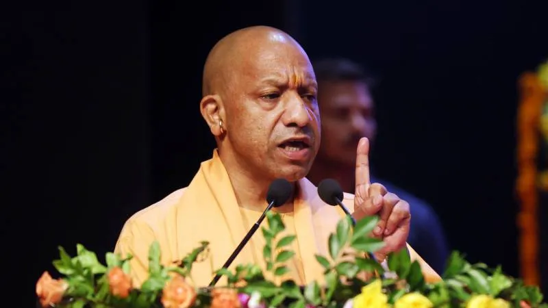 मुख्यमंत्री योगी आदित्यनाथ ने किया अक्षयपात्र रसोईघर का किया उद्घाटन,1 लाख बच्चों तक पहुंचेगा गर्म भोजन
