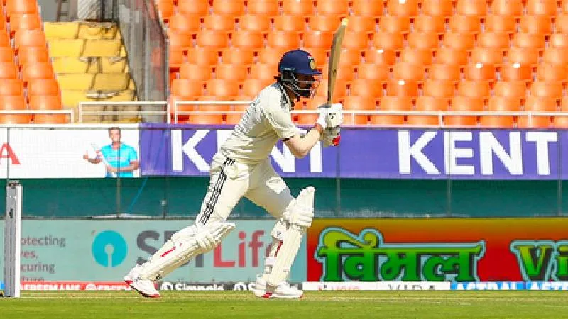 IND vs AFG Test: पहले दिन भारत ने 3 विकेट खोकर बनाए 368 रन, गिल शतक और पंत अर्धशतक बनाकर क्रीज पर