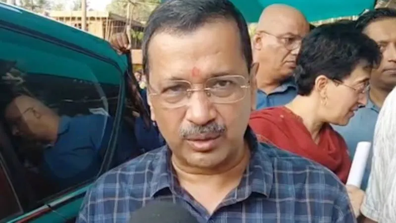 पेपर लीक का धंधा अरबों-खरबों रुपए का है, इसका पैसा टॉप तक पहुंचता है, केजरीवाल का बड़ा आरोप
