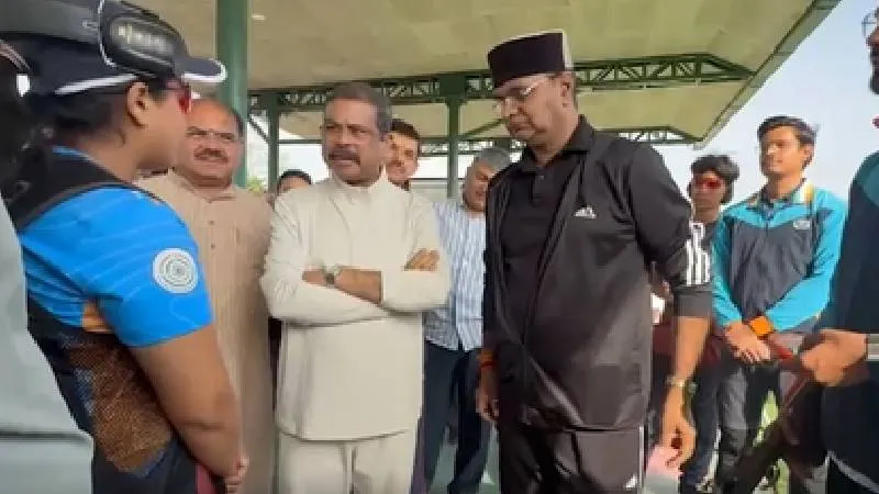 भोपाल में धर्मेंद्र प्रधान ने सीएम मोहन यादव से की मुलाकात, शिक्षा और युवा विकास पर चर्चा