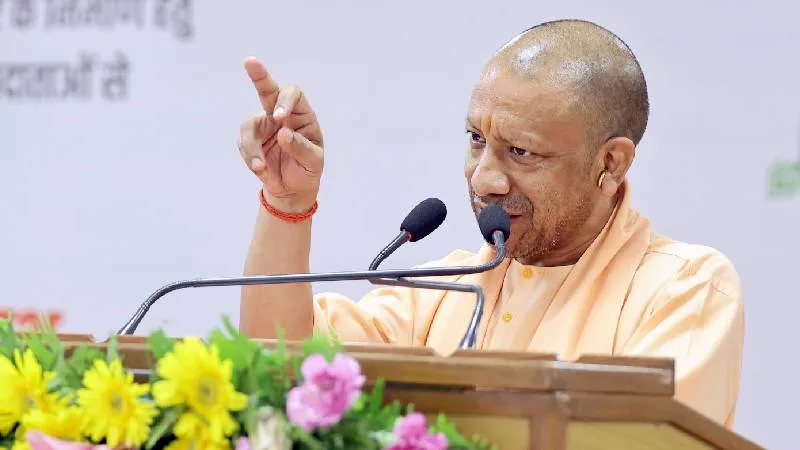 सीएम योगी के निर्देश पर बिचौलियों को खत्म कर महिलाओं को दी गई कमान, 12 हजार महिलाएं बनीं "लखपति दीदी"