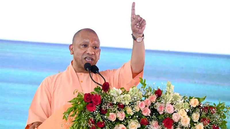अयोध्या को 290 करोड़ की सौगात, CM योगी बोले- अब रामभक्तों पर नहीं चलेगी लाठी-गोली