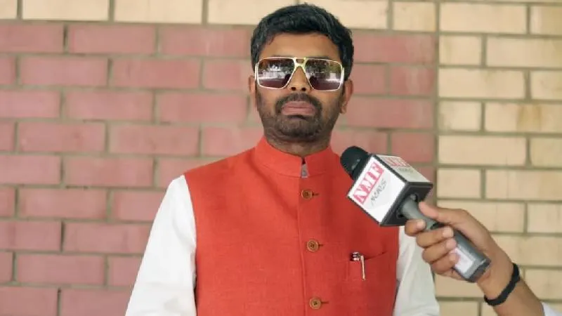‘मौलाना अखिलेशुद्दीन के बस की राजनीति नहीं’… Rohit Singh ने तो विपक्ष की बखिया उधेड़ दी!