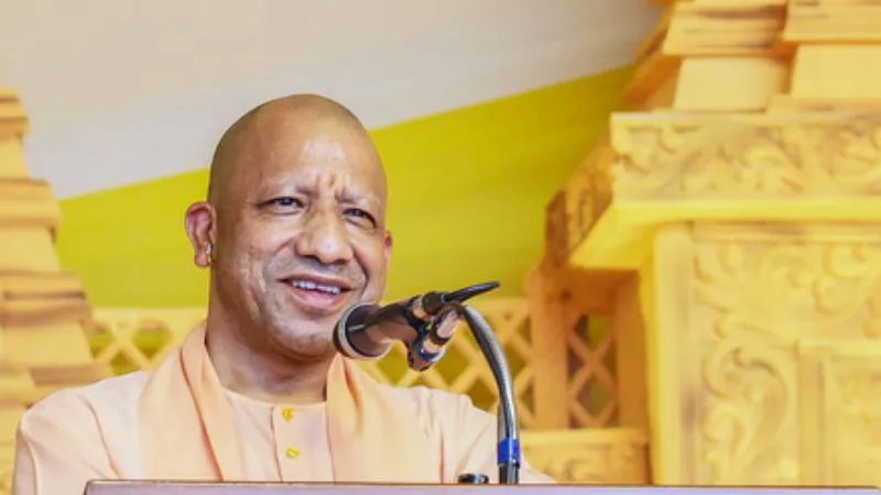 नए टर्मिनल, एयरपोर्ट विस्तार… योगी सरकार में UP में हवाई कनेक्टिविटी को मिल रही नई उड़ान