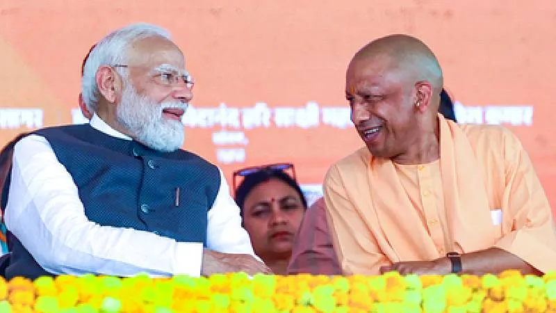 PM मोदी की अध्यक्षता में नीति आयोग की बैठक, CM योगी ने रखा यूपी के विकास का विजन