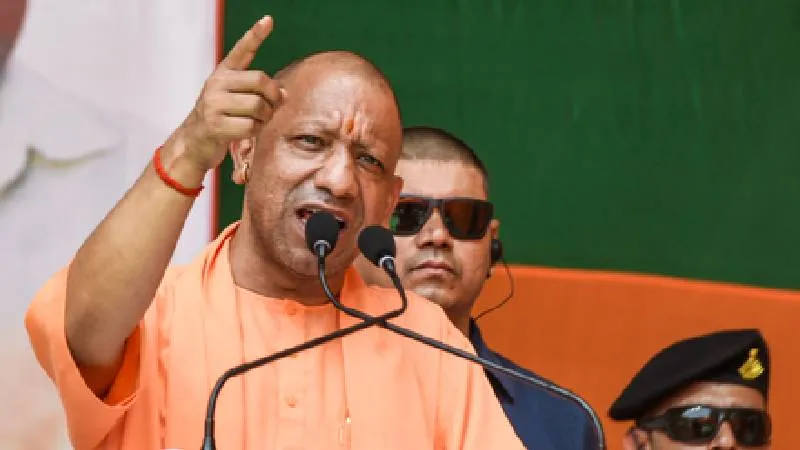 यूपी में स्कूल पुस्तकालयों की किताबों का होगा सत्यापन, योगी सरकार ने जिलों को दिए निर्देश