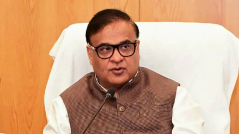असम में 62 फर्जी डॉक्टरों की हुई गिरफ़्तारी, सीएम हिमंता बिस्वा सरमा ने सोशल मीडिया पर दी जानकारी