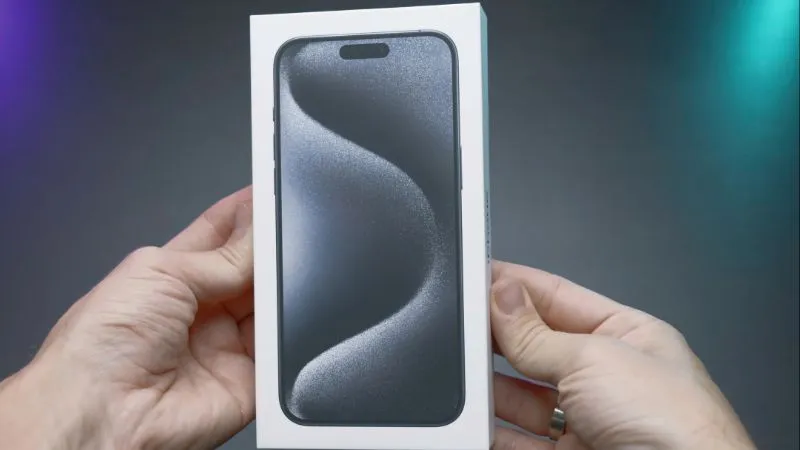 iPhone 15 हो गया एकदम सस्ता, चार्जर भी मिल रहा फ्री, पहले नहीं आई ऐसी धमाकेदार सेल