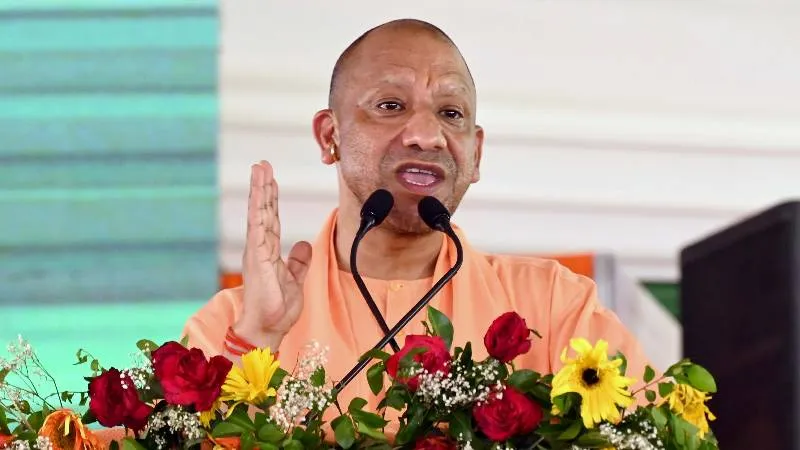 सीएम योगी के नेतृत्व में यूपी ने बनाया नया रिकॉर्ड, पीएम सूर्य घर योजना में 6.2 लाख घरों तक पहुंची सौर ऊर्जा
