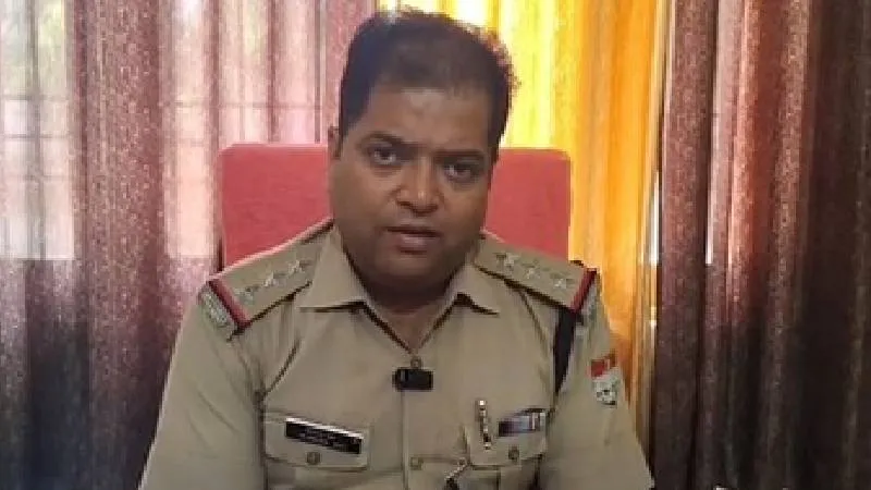 दूल्हे की डिमांड सुनकर दुल्हन के पिता की हुई मौत, मैरिज हॉल में मचा हंगामा, बारातियों को भीड़ ने पीटा