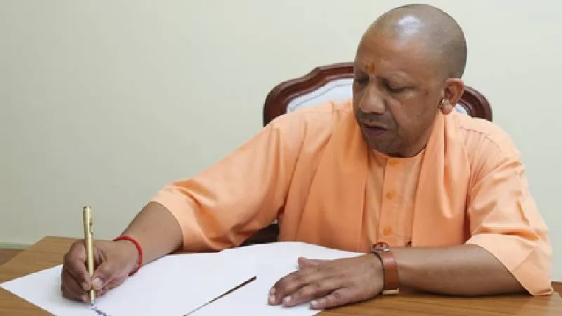 वर्षा ऋतु पर सीएम योगी की पाती, प्रदेशवासियों से किए 5 बड़े आग्रह