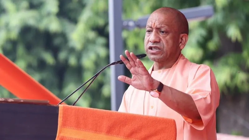 यूपी के गांवों में लगेंगे 1 लाख मिनी बायोगैस प्लांट, गो-संरक्षण से समृद्धि की राह पर योगी सरकार का विजन