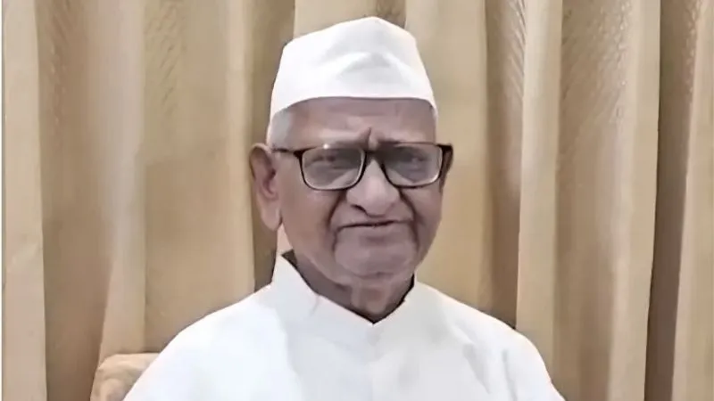 धर्मेंद्र प्रधान के इस्तीफे पर बोले अन्ना हजारे, कहा- हिंसा नहीं, बातचीत से निकलता है हर समाधान