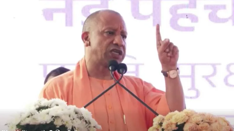 इस सैनिक विद्या मंदिर में भी होगा बेटियों का प्रवेश, रज्जू भैया की मां के नाम पर बनेगा छात्रावासः CM योगी