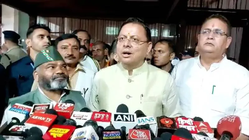 बद्रीनाथ दान घोटाले पर CM धामी की बड़ी चेतावनी, बोले- चढ़ावे में गड़बड़ी गौहत्या और माता-पिता की हत्या जैसा पाप