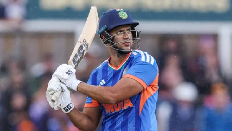 Ind vs Eng: इंग्लैंड के खिलाफ वनडे सीरीज से पहले टीम इंडिया को लगा बड़ा झटका, रेड्डी हुए चोटिल, दुबे को मिला मौका