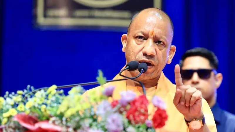 भारत विरोधी ताकतें बना रहीं अस्थिरता, अशांति और अव्यवस्था फैलाने की योजना: CM योगी