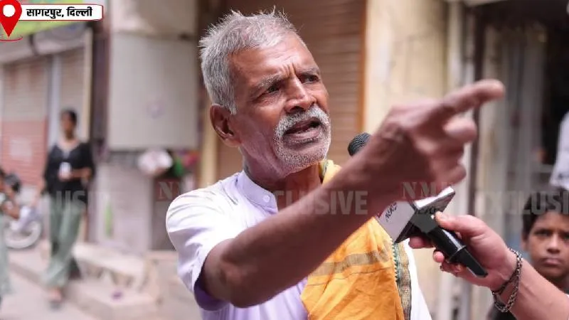 सागरपुर में मुहर्रम जुलूस को लेकर बवाल! महिला ने सुनाई पूरी आपबीती | Ground Report