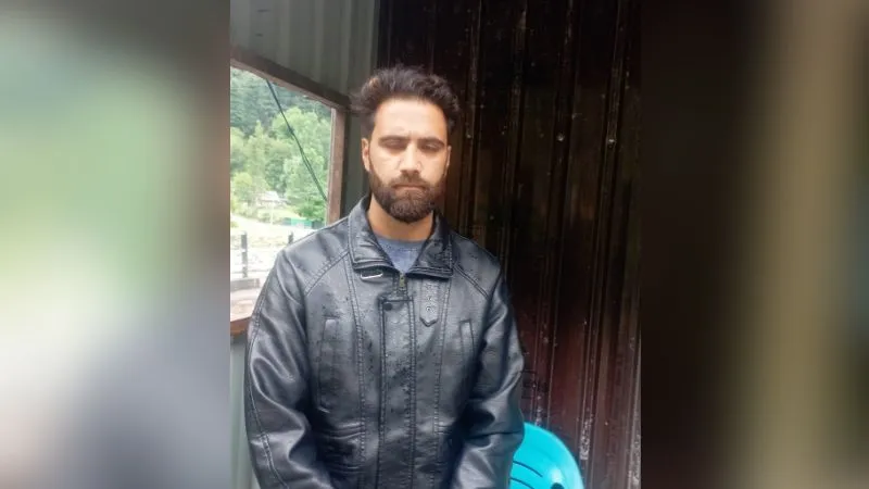 अमरनाथ यात्रा में हो रही थी जांच, अचानक बजी FRS की घंटी, तुरंत अलर्ट हुई पुलिस, UAPA के वांछित अपराधी को दबोचा