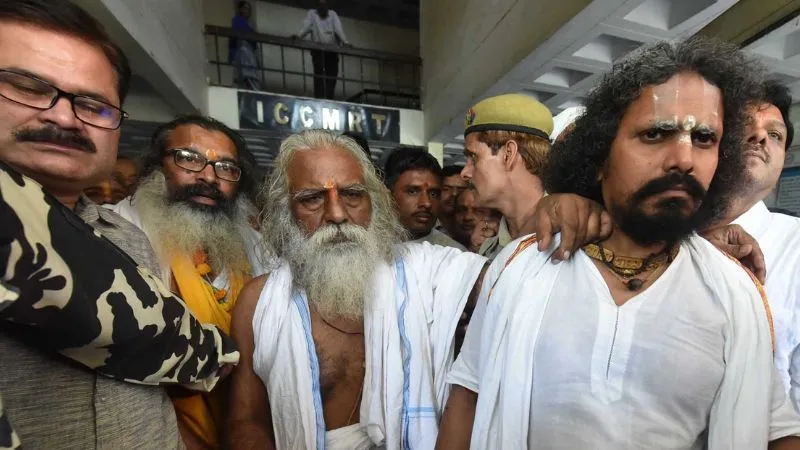 राम मंदिर ट्रस्ट के अध्यक्ष महंत नृत्य गोपाल दास की तबीयत बिगड़ी, लखनऊ के मेदांता अस्पताल में इलाज जारी
