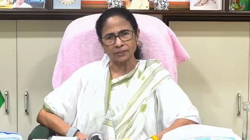 बंगाल में कौन है TMC का वो VVIP चेहरा? जिसके लिए पार्टी ने अपने फंड से कर दिया करोड़ों का ‘गबन’, ED का बड़ा खुलासा