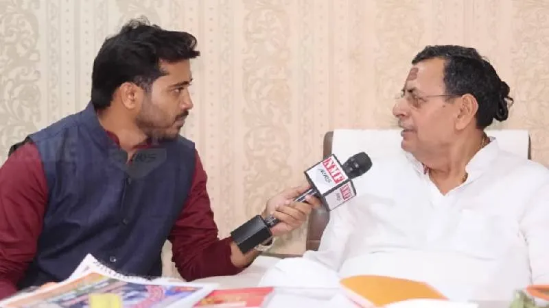 Yogi को हराना क्यों आसान नहीं, Akhilesh हों या मुस्लिम सुनकर बौखला जाएंगे | Ratnakar Mishra