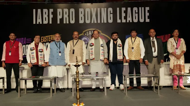 प्रो बॉक्सिंग लीग का भव्य ग्रैंड फिनाले संपन्न: उपमुख्यमंत्री ब्रजेश पाठक ने विजेताओं को बाइक-स्कूटी देकर किया सम्मानित