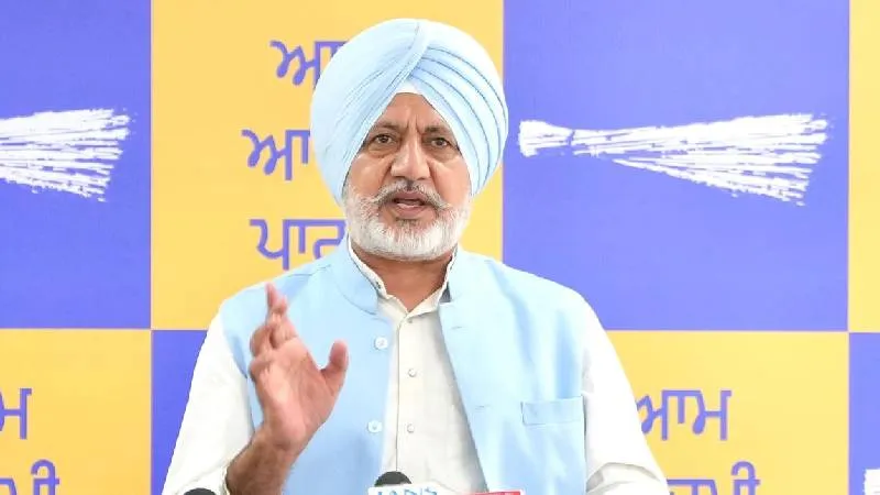 कांग्रेस दिशाहीन हो चुकी है, पंजाब के मुद्दों पर ध्यान देने के बजाय आपसी लड़ाई में व्यस्त है: बलतेज पन्नू
