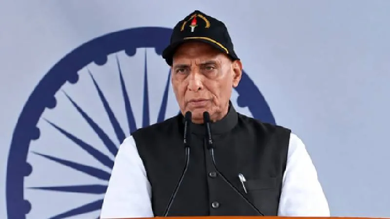कारगिल विजय दिवस पर राजनाथ सिंह की पाकिस्तान को कड़ी चेतावनी, कहा-अब सिर्फ PoK पर होगी बात