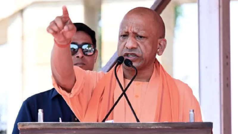 यूपी के स्कूलों में अगस्त में चलेगा विशेष टीकाकरण अभियान, लाखों बच्चों को मिलेगा दोहरा सुरक्षा कवच