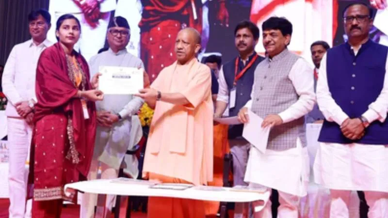 विश्व युवा कौशल दिवस पर बोले सीएम योगी- युवाओं के कौशल से अर्थव्यवस्था को नई गति दे रहा उत्तर प्रदेश