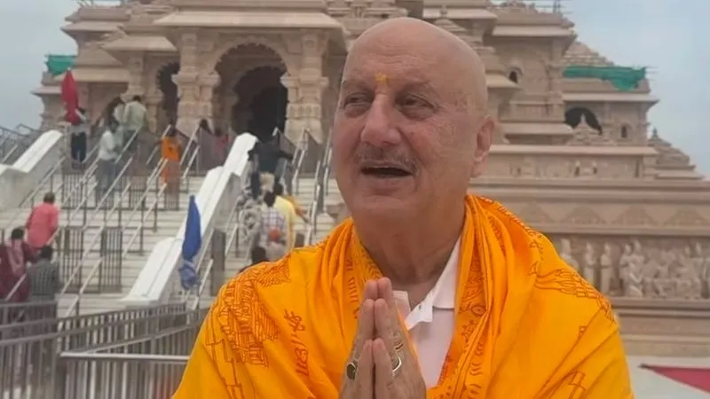 'मुगलों की लूट के सामने ये छोटी बात...' राम मंदिर मामले पर अनुपम खेर के बयान से भड़के लोग