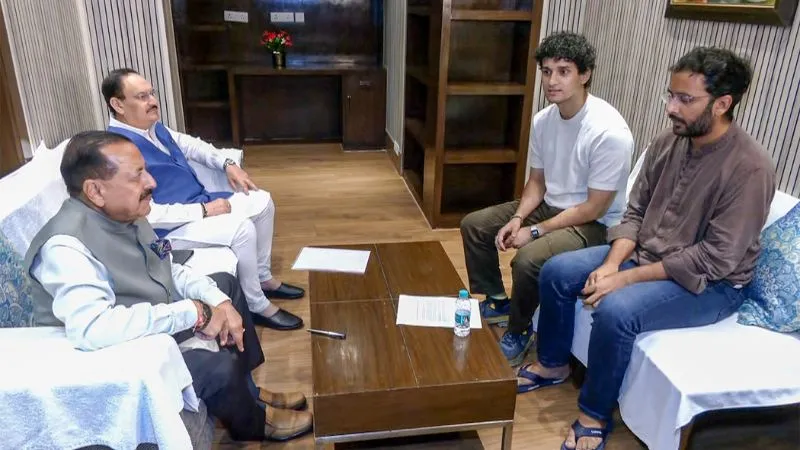 '3 मांगें और 5 सुझाव मिले...', CJP संग बैठक के बाद केंद्रीय मंत्री जेपी नड्डा ने बताई अंदर की पूरी बात