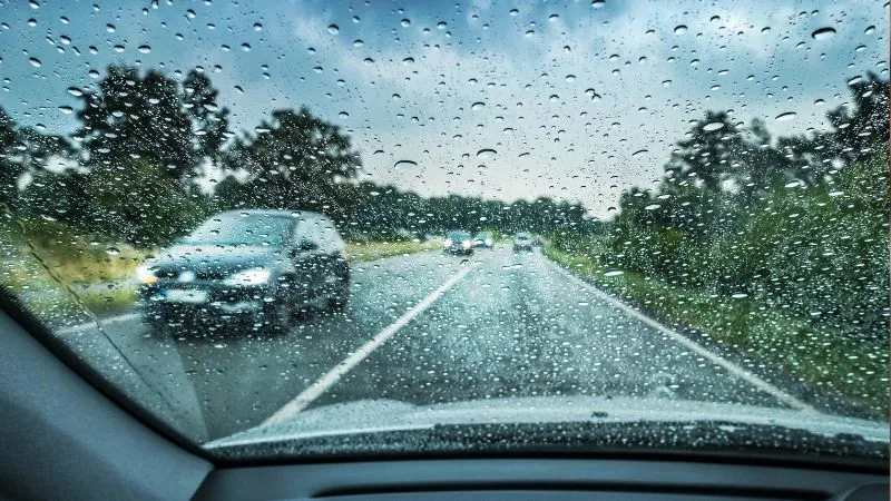 बारिश में कार फिसलने से बचानी है? पहले चुनें सही Drive Mode, फिर करें सफर