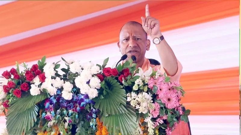 परख-2024 रिपोर्ट पर CM योगी का एक्शन, छात्रों के सीखने के स्तर को बढ़ाने के लिए बनेगा नया रोडमैप