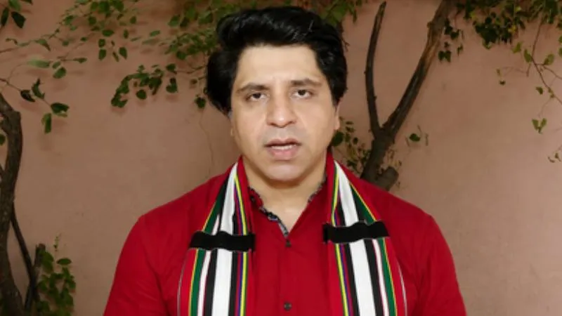 शहजाद पूनावाला ने छोड़ी BJP, 'एक्स' से हटाया पार्टी का जिक्र