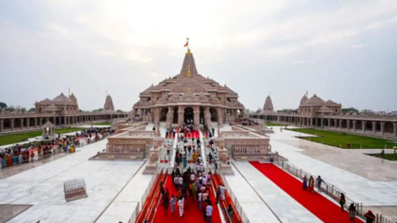 'भगवान का चढ़ावा भी नहीं छोड़ा!' राम मंदिर चोरी पर हाईकोर्ट सख्त, कहा- भ्रष्टाचारियों को मिले मौत की सजा