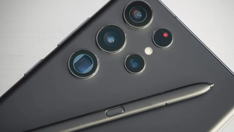 Samsung यूजर्स के लिए जरूरी खबर! AI सेटिंग नहीं मानी तो डेटा पर पड़ सकता है असर