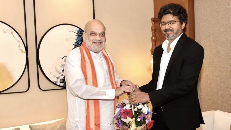 दक्षिण के किले में अमित शाह की बड़ी बैठक, एक मंच पर कई दिग्गज... क्या BJP ने तैयार किया 'मिशन दक्षिण' का रोडमैप?