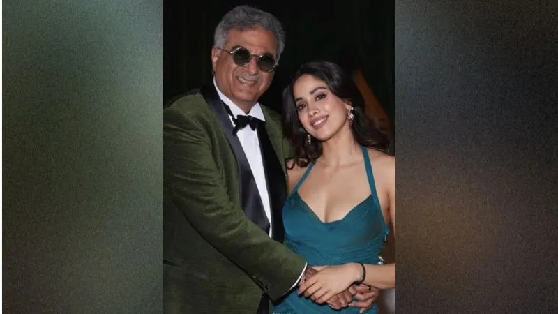 बोनी कपूर ने दिखाए अपने ‘सिग्नेचर लुक्स’, जाह्नवी के साथ तस्वीरें शेयर कर जीता दिल; ओरी ने किया मजेदार कमेंट