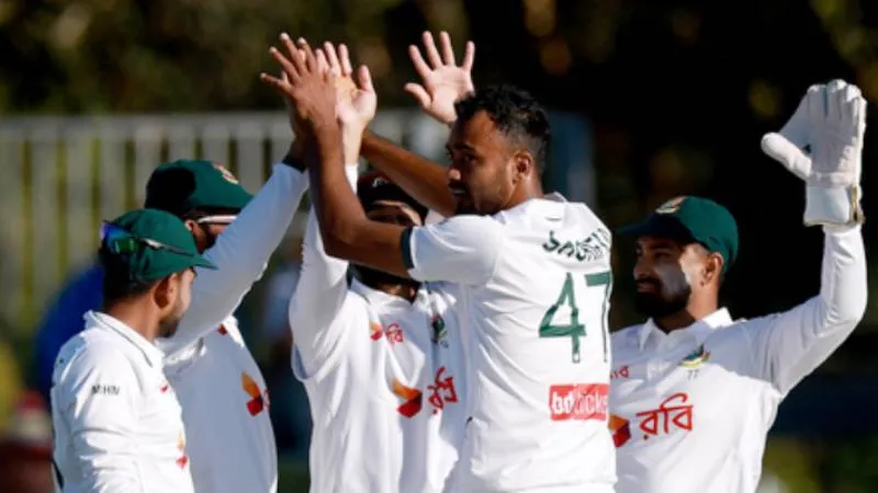 AUS vs BAN: ऑस्ट्रेलिया-बांग्लादेश टेस्ट में गेंदबाजों का कहर, पहले दिन गिरे 18 विकेट