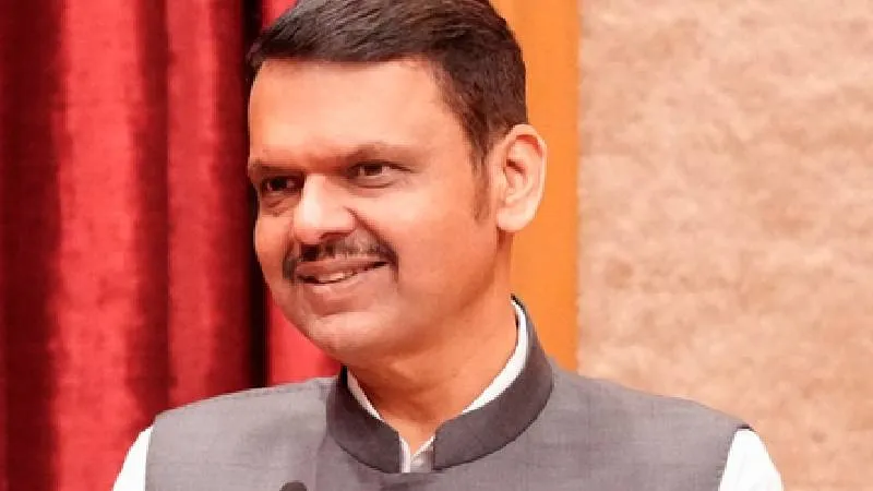 Ganeshotsav 2026: CM फडणवीस के सख्त निर्देश, प्रसाद की शुद्धता से लेकर लाउडस्पीकर और बिजली सुरक्षा तक पर जोर