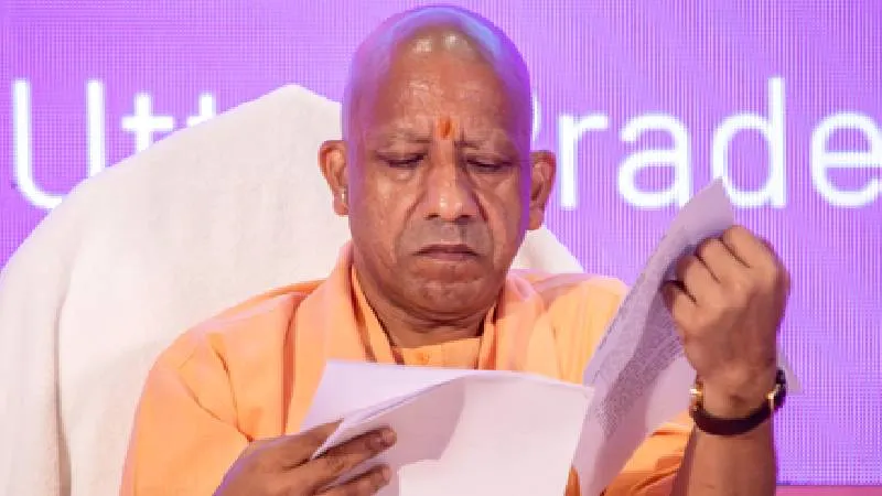 यूपी में बड़ा प्रशासनिक फेरबदल, योगी सरकार ने 7 अधिकारियों के किए तबादले, निधि पांडेय बनीं लखनऊ की SDM