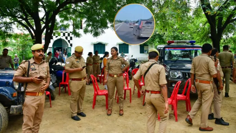 अतीक के बेटे उमर के गुर्गों ने टोल प्लाजा पर मचाया उत्पात, बिना टोल दिए 30 गाड़ियों ने पार किया बैरियर, FIR दर्ज