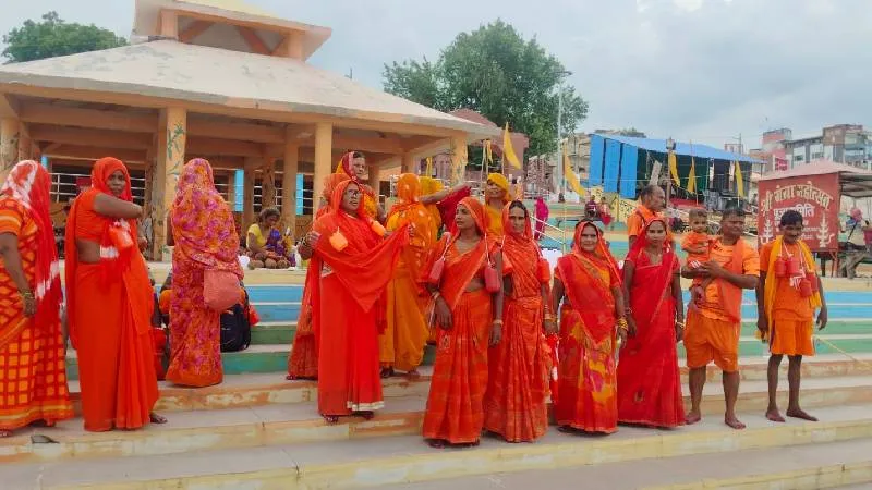 सुरक्षा का भरोसाः कांवड़ यात्रा में शिव भक्ति की राह पर नारी शक्ति
