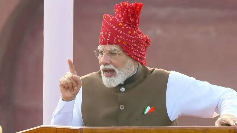 युवाओं के लिए मुफ्त कोचिंग, AI और सेमीकंडक्टर से लेकर न्यूक्लियर पावर तक...स्वतंत्रता दिवस पर PM मोदी ने कीं 6 बड़ी घोषणाएं