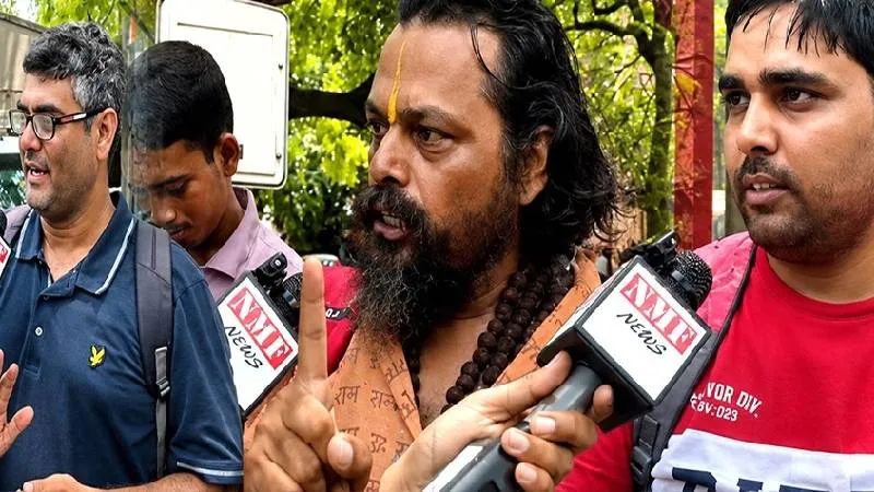 जंतर मंतर पहुंचे सवर्णों ने आरक्षण वालों को धो डाला, मुसलमानों को भी उधेड़ा!