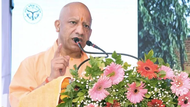 UP में महिलाओं को मिलेंगे 50 हजार रुपये? चुनाव से पहले 20 हजार की पहली किस्त देने की तैयारी, जानें योगी सरकार का पूरा प्लान